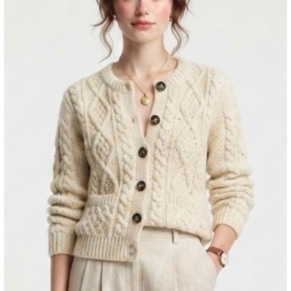 Aran Woollen Mills Ireland 100% Wool Cable Knit Cardigan Beige Oatmeal Medium